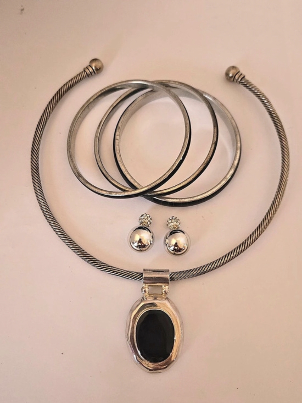 Silver & Black Jewelry Set